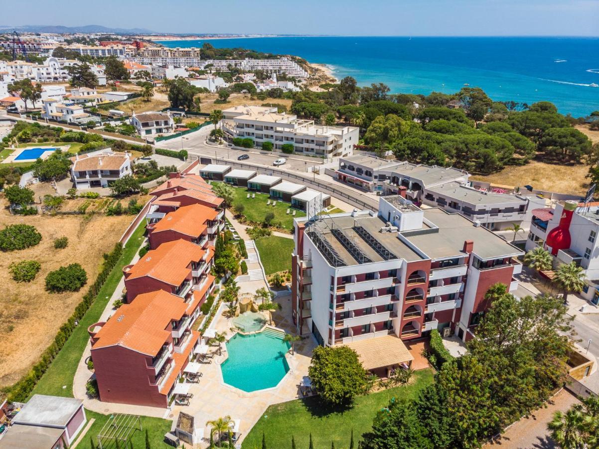 Topazio Vibe Beach Hotel & Apartments - Adults Friendly Albufeira Eksteriør bilde